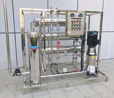 satın al Paslanmaz Çelik / Fiberglas Kompozitli Otomatik Çalışan Su Arıtma için Elektrikli Otomatik Kontrollü Ters Ozmoz Filtrasyon Ünitesi Çevrimiçi üretim
